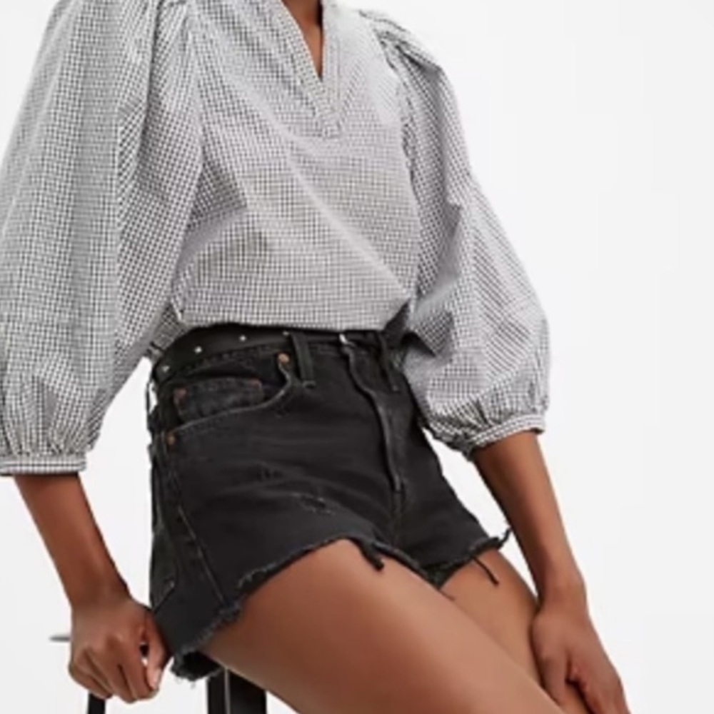 Levi's Black High Rise Raw Hem Denim Shorts Size 31